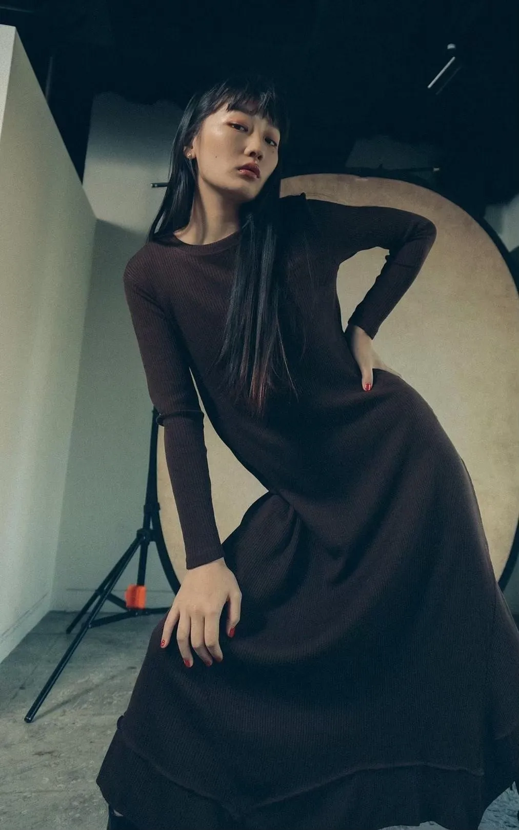 natural black × sleek hair